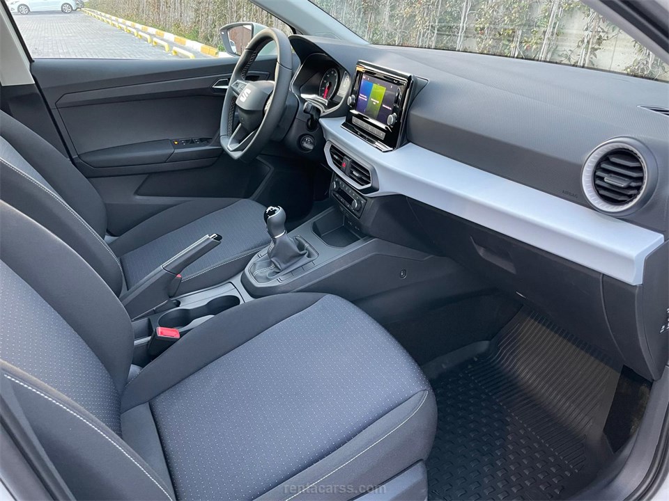SEAT IBIZA