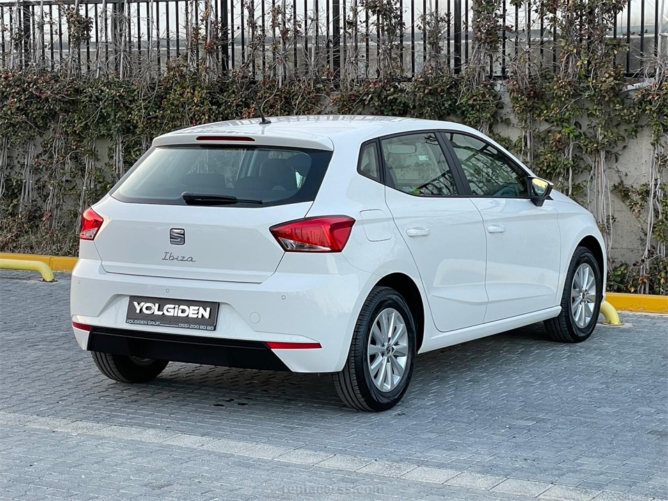 SEAT IBIZA