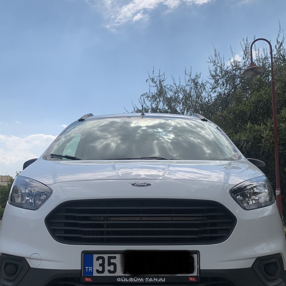 KAYRA TİCARİ ARAÇ KİRALAMA Kiralık FORD TOURNEO COURIER