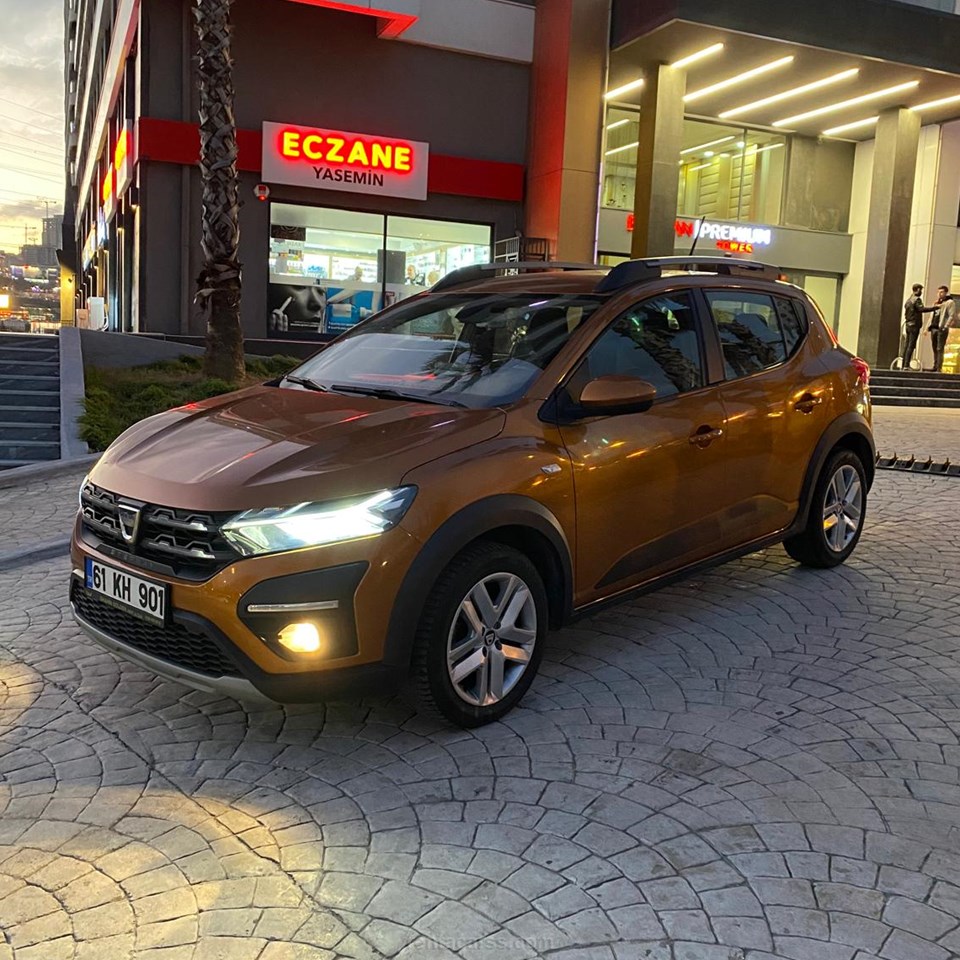 SHAHİN GOLDEN RENT A CAR Kiralık DACIA SANDERO