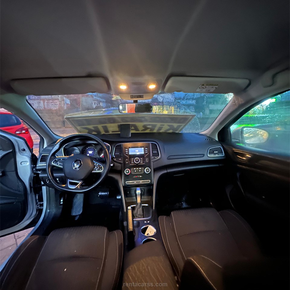 RENAULT MEGANE