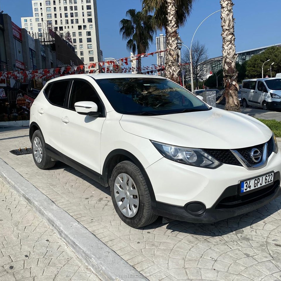 SHAHİN GOLDEN RENT A CAR Kiralık NISSAN QASHQAI
