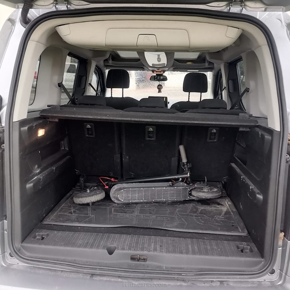 TOYOTA Proace City