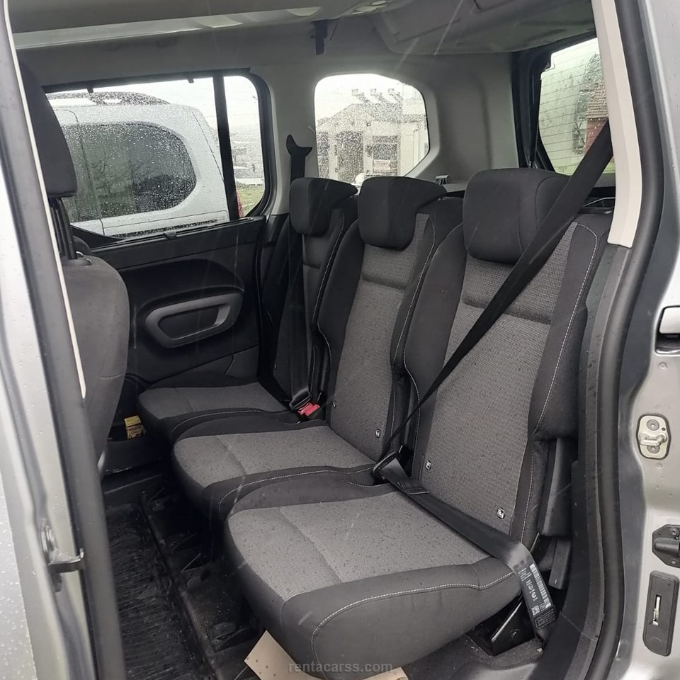 TOYOTA Proace City
