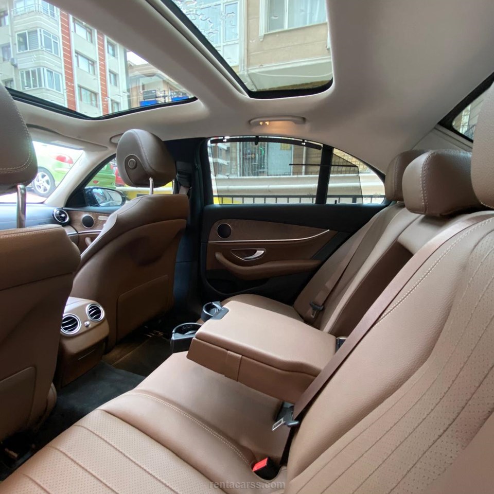 MERCEDES E200