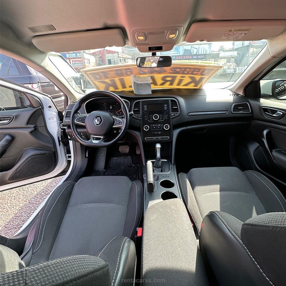 RENAULT MEGANE