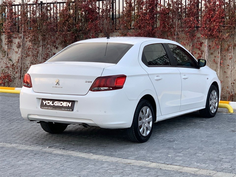 PEUGEOT 301