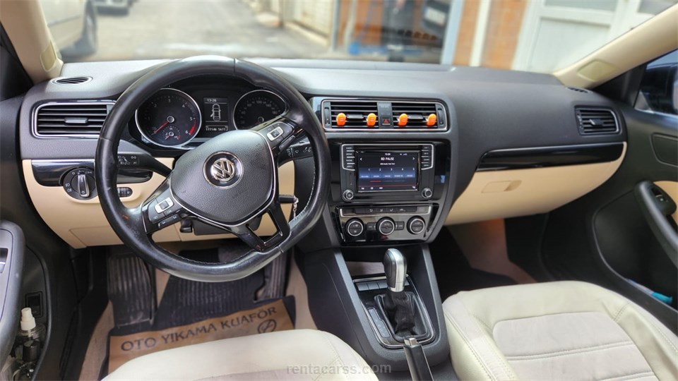 VOLKSWAGEN JETTA