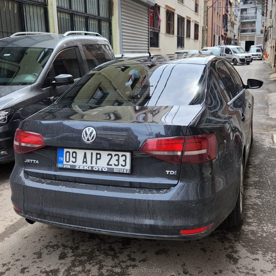 VOLKSWAGEN JETTA