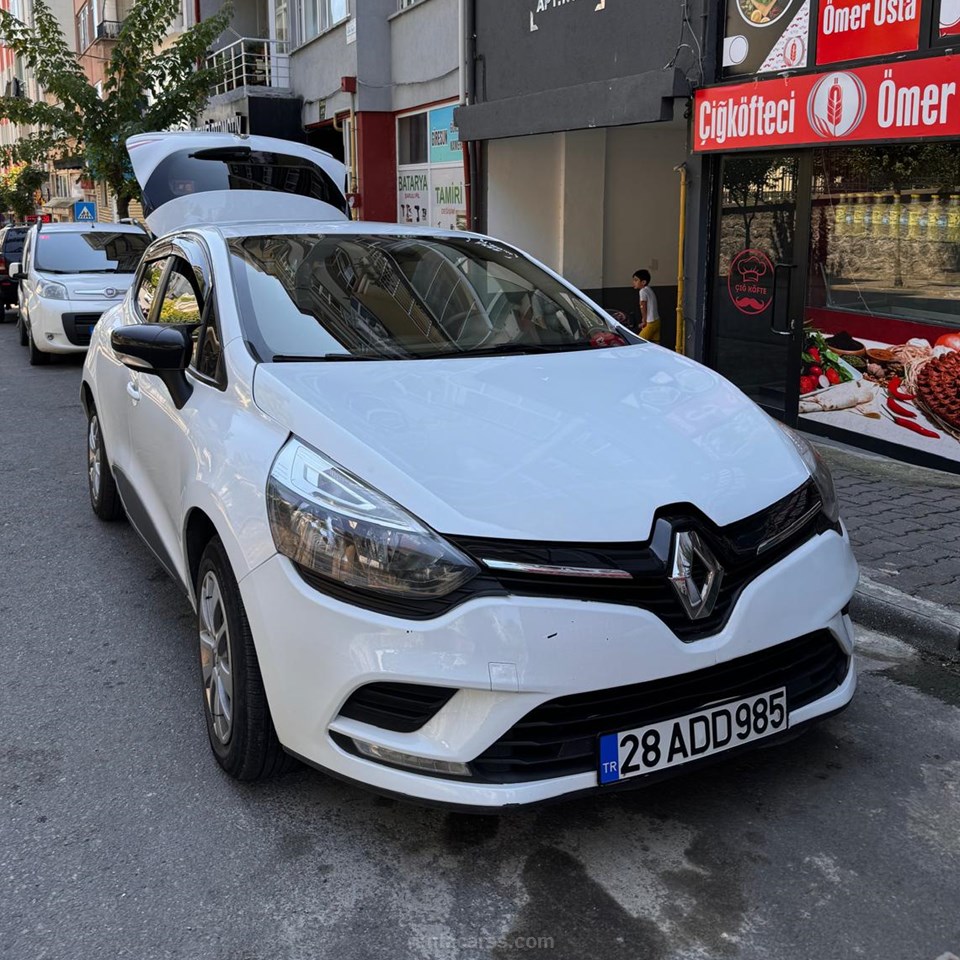 RENAULT CLIO