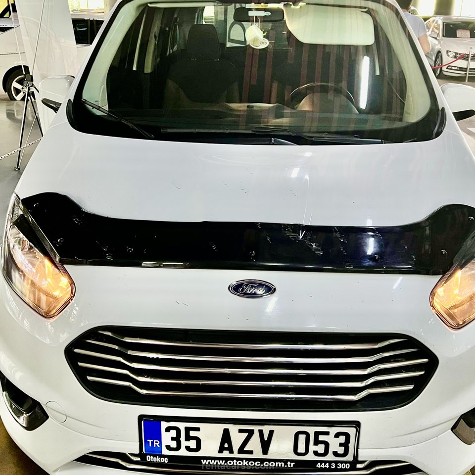 ROYAL STAR ARAÇ KİRALAMA Kiralık FORD TOURNEO COURIER