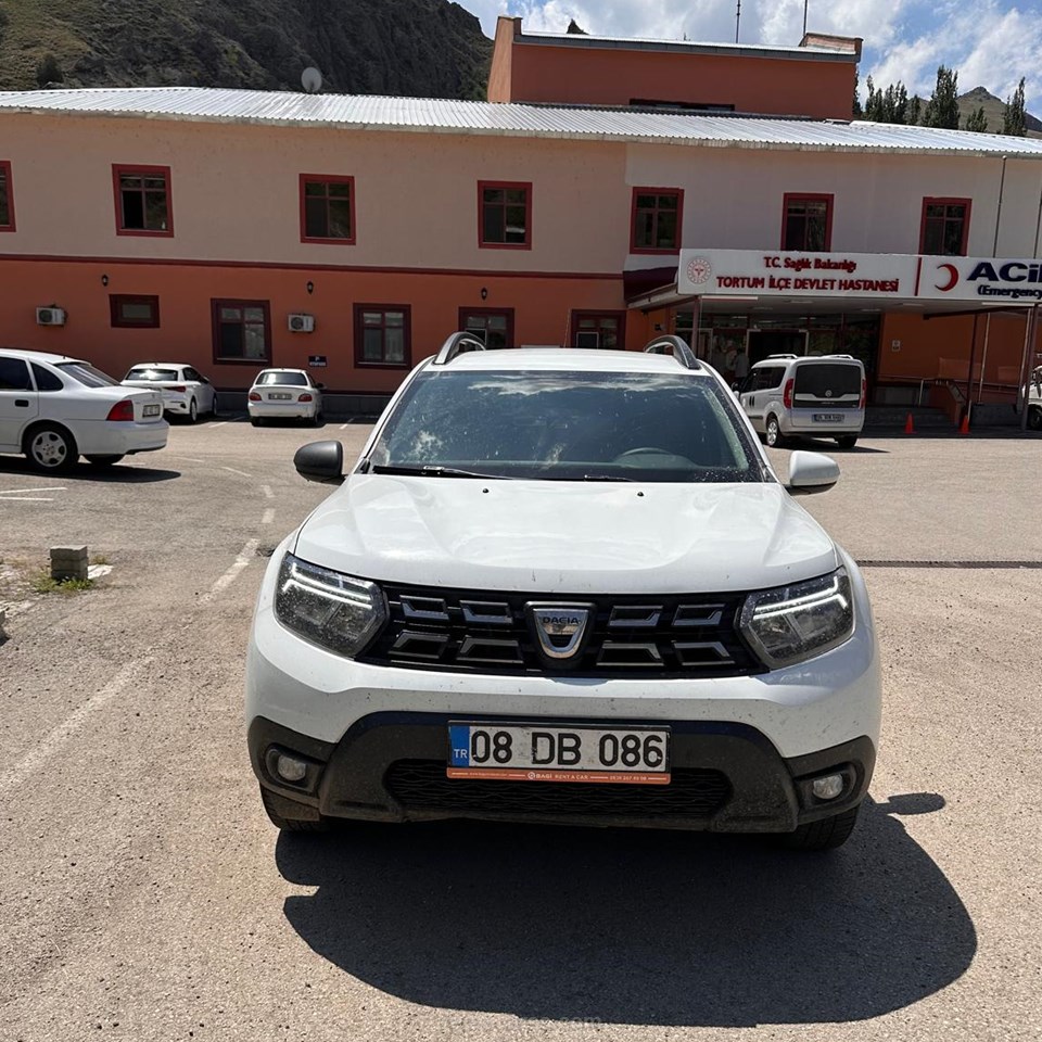 BAGİ RENT A CAR Kiralık DACIA DUSTER