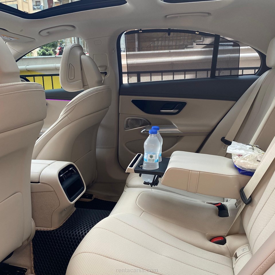 MERCEDES E