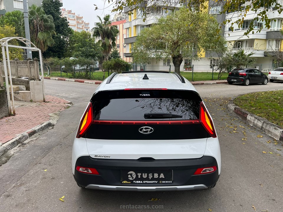 HYUNDAI Bayon