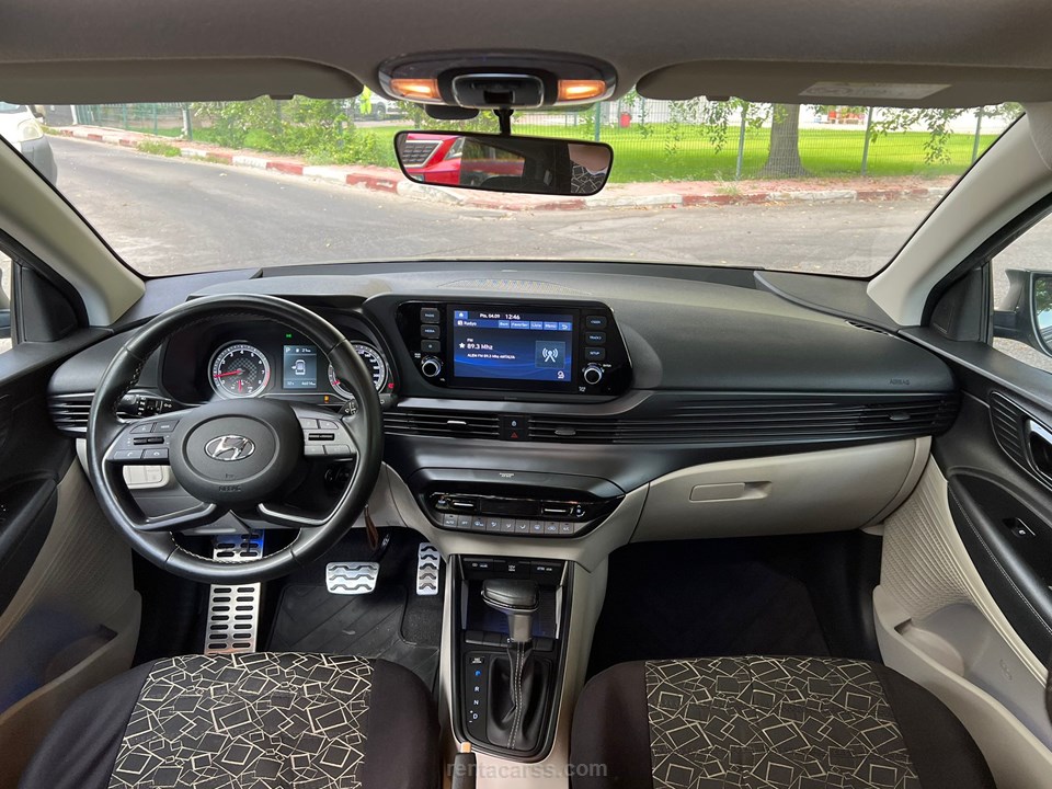 HYUNDAI Bayon