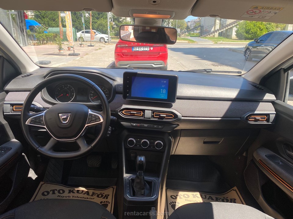 ÇETİN RENT A CAR Kiralık DACIA SANDERO STEPWAY