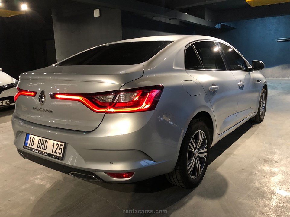 RENAULT MEGANE