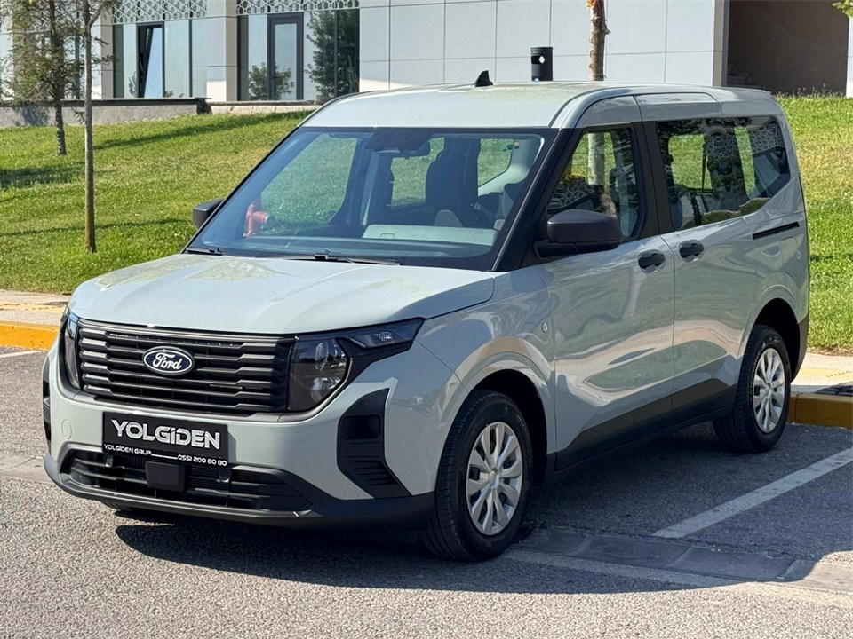 FORD TOURNEO COURIER