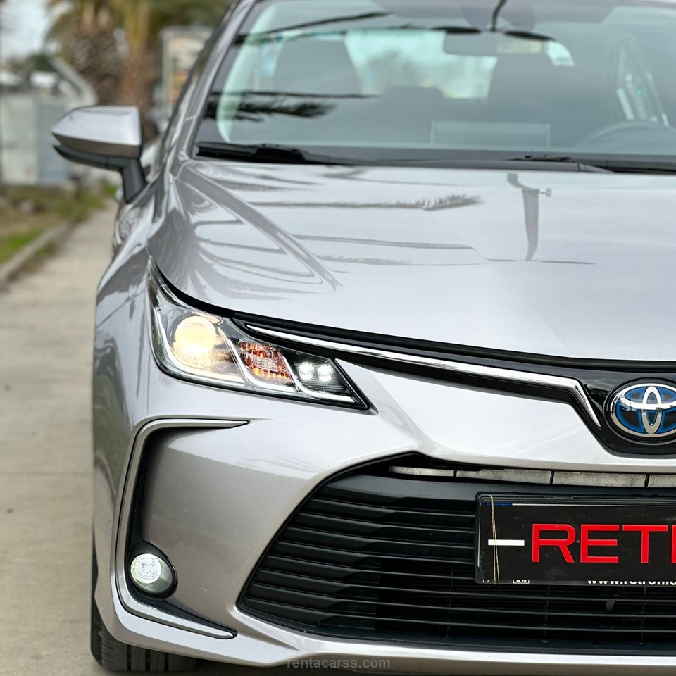 TOYOTA COROLLA