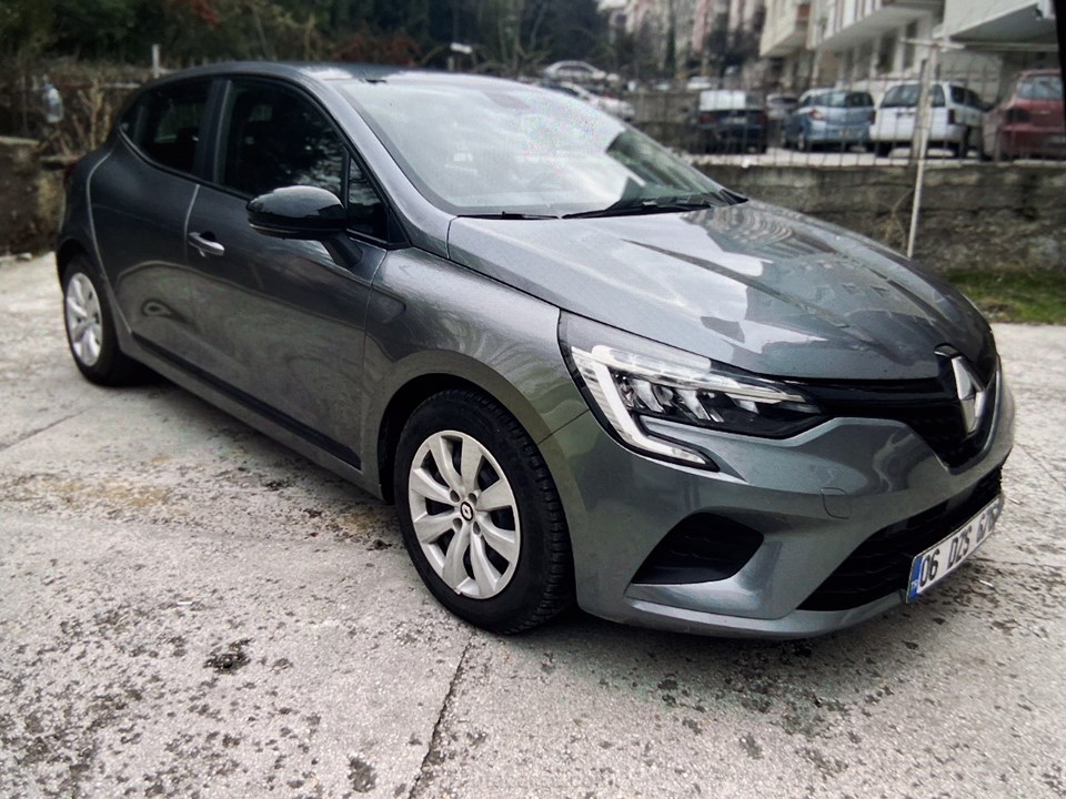 RENAULT CLIO