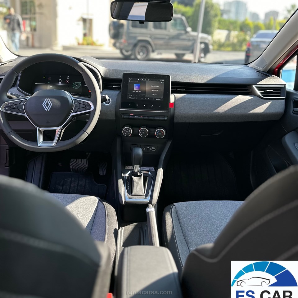 RENAULT CLIO