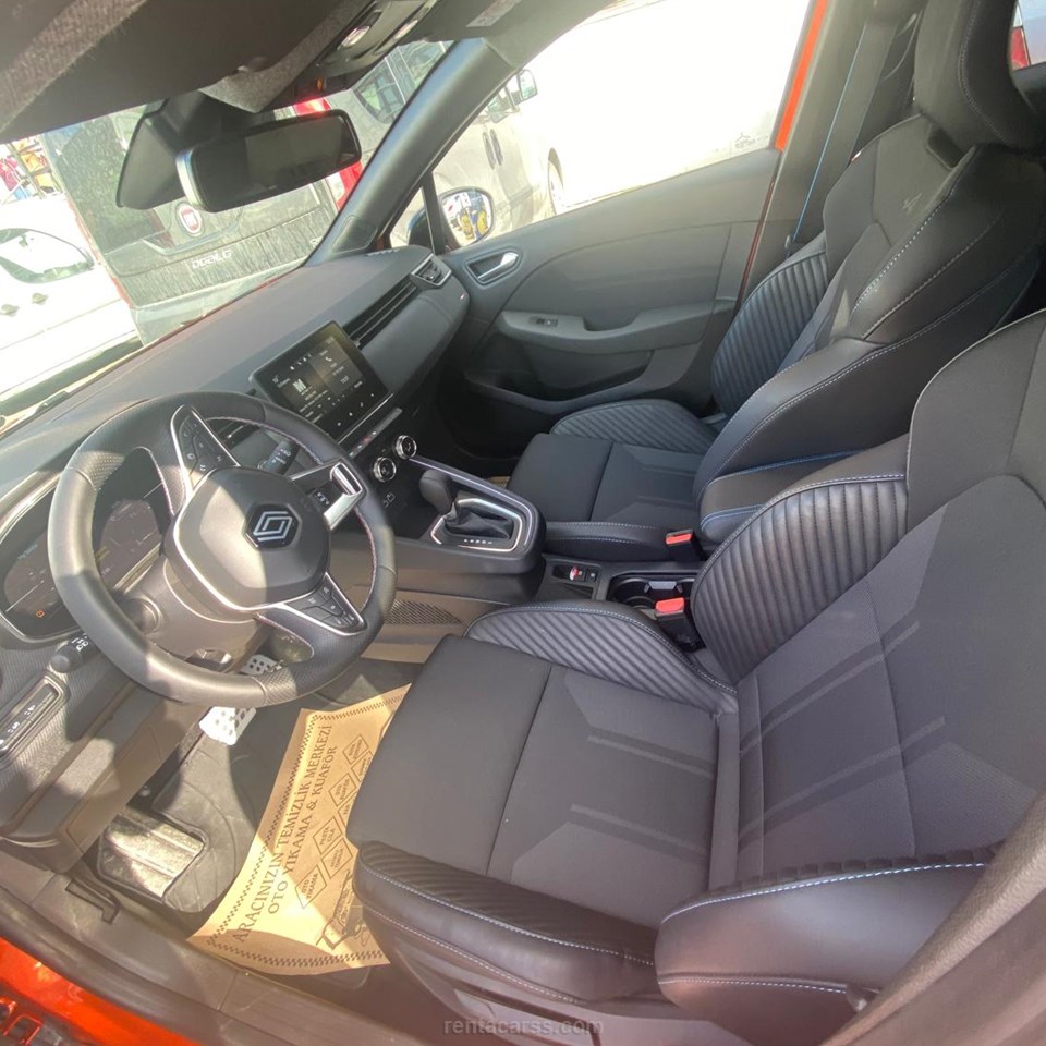 RENAULT CLIO