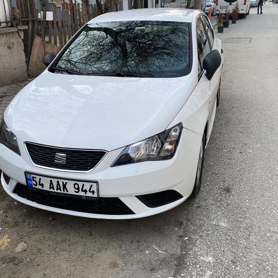 SEAT IBIZA