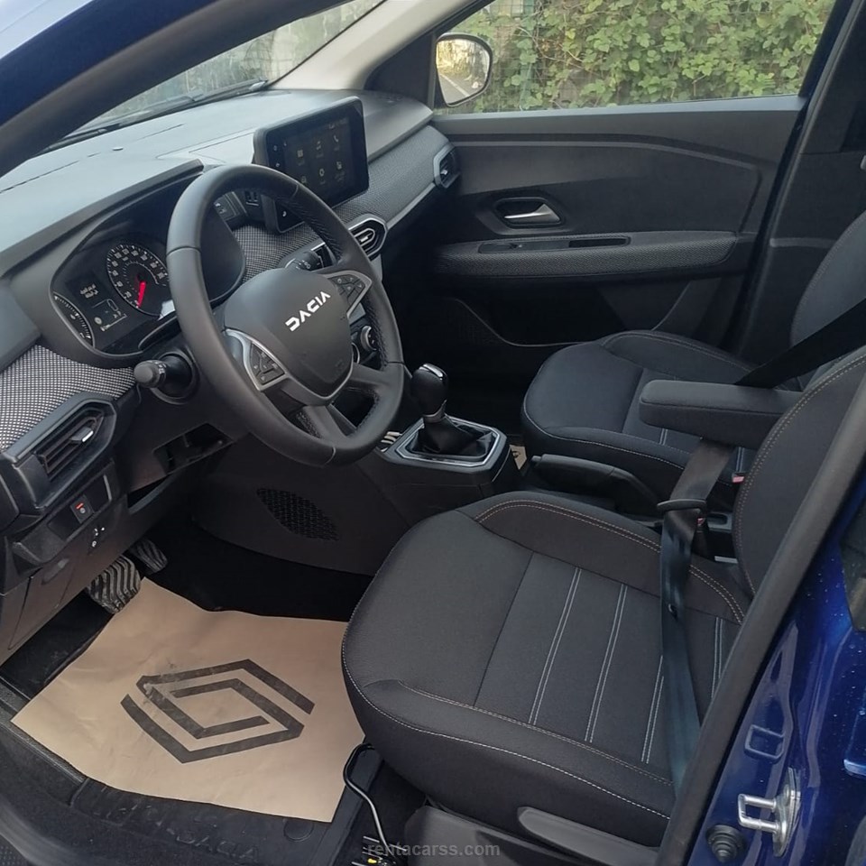OSCAR RENT A CAR Kiralık DACIA SANDERO