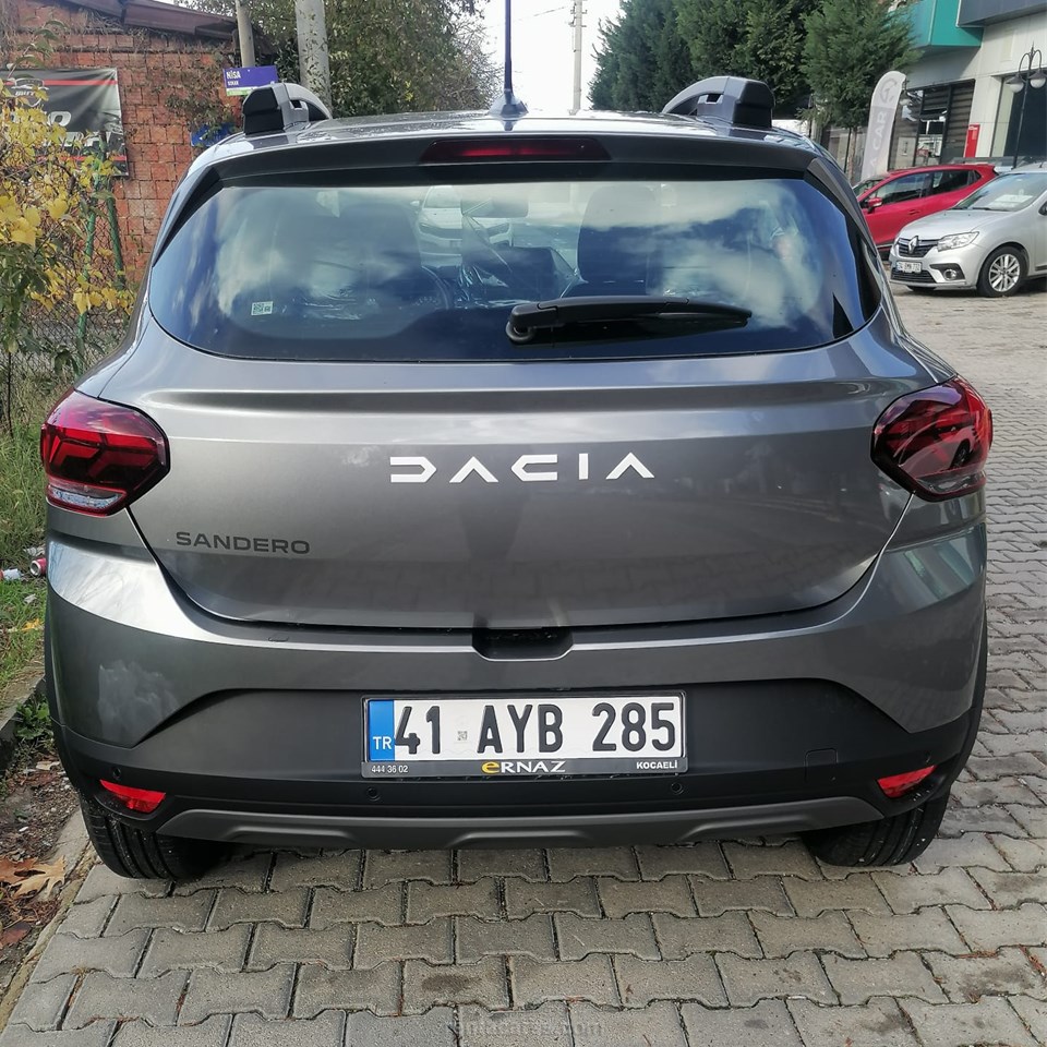 DACIA SANDERO