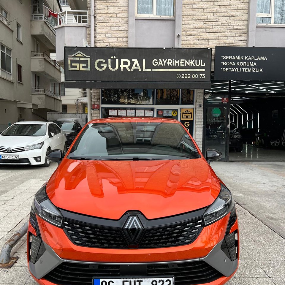 GÜRAL GÖRGÜLÜ ARAÇ KİRALAMA Kiralık RENAULT CLIO