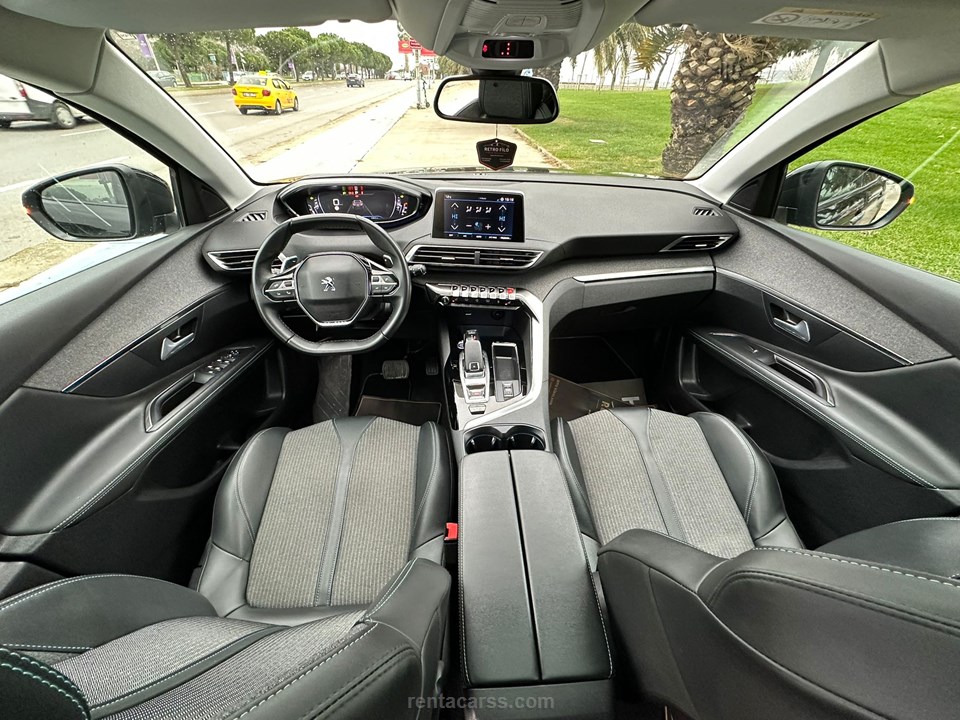 RETRO OTO KİRALAMA Kiralık PEUGEOT 3008