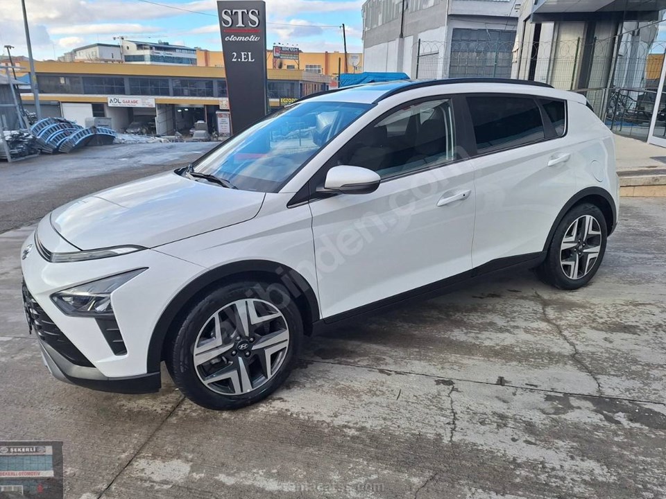 HYUNDAI Bayon