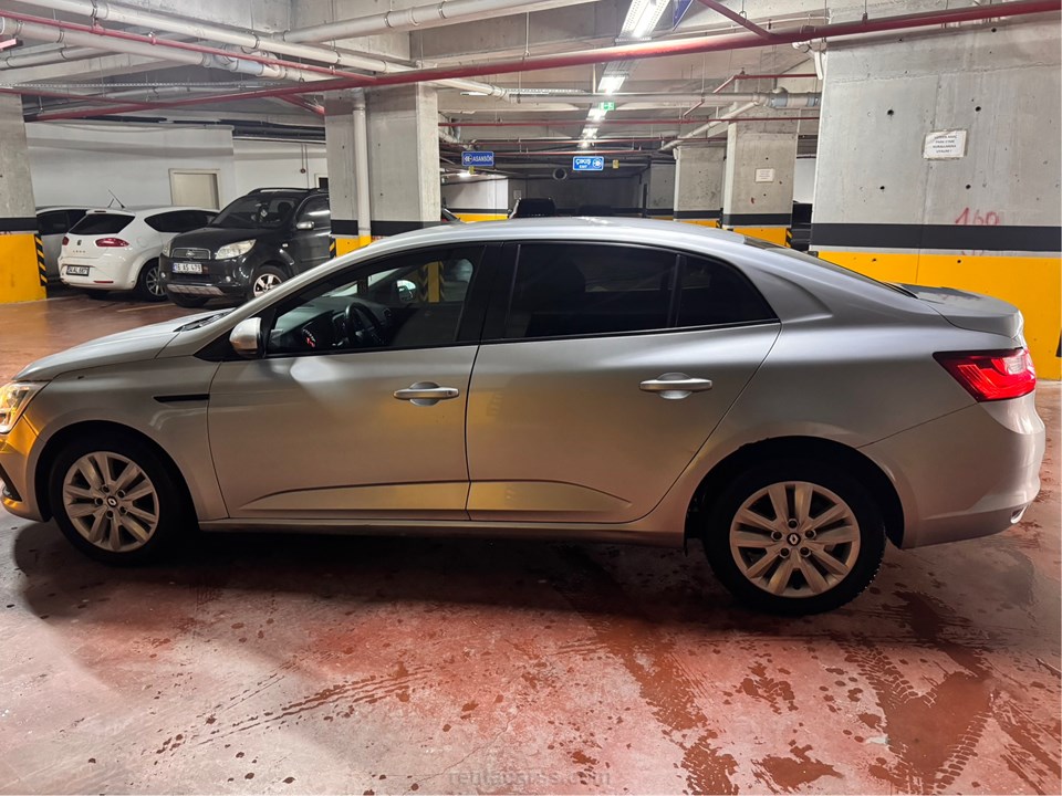 RENAULT MEGANE