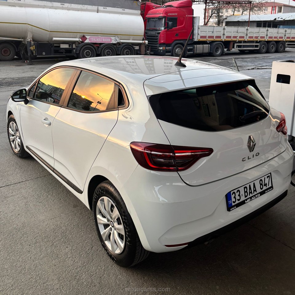 RENAULT Clio5