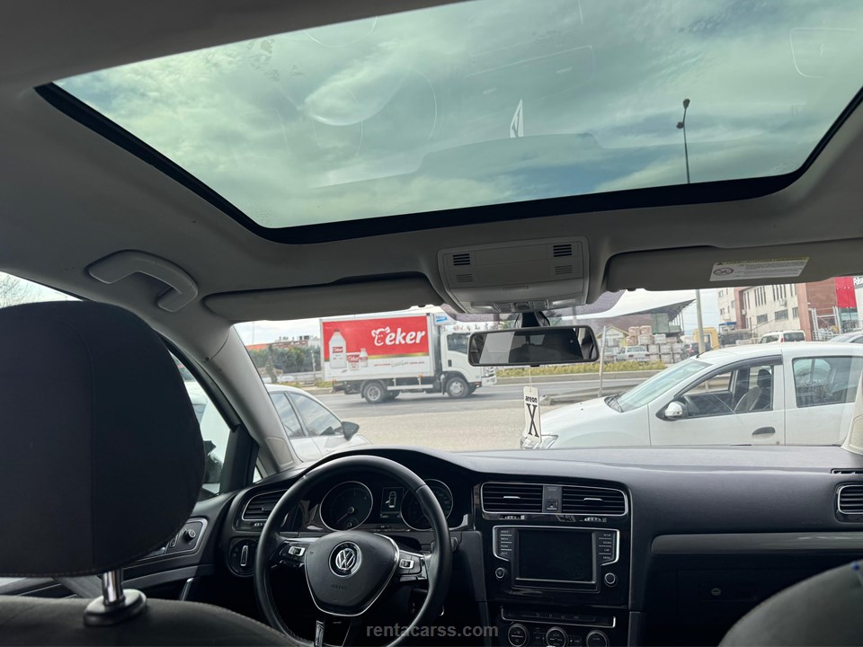 VOLKSWAGEN GOLF 7