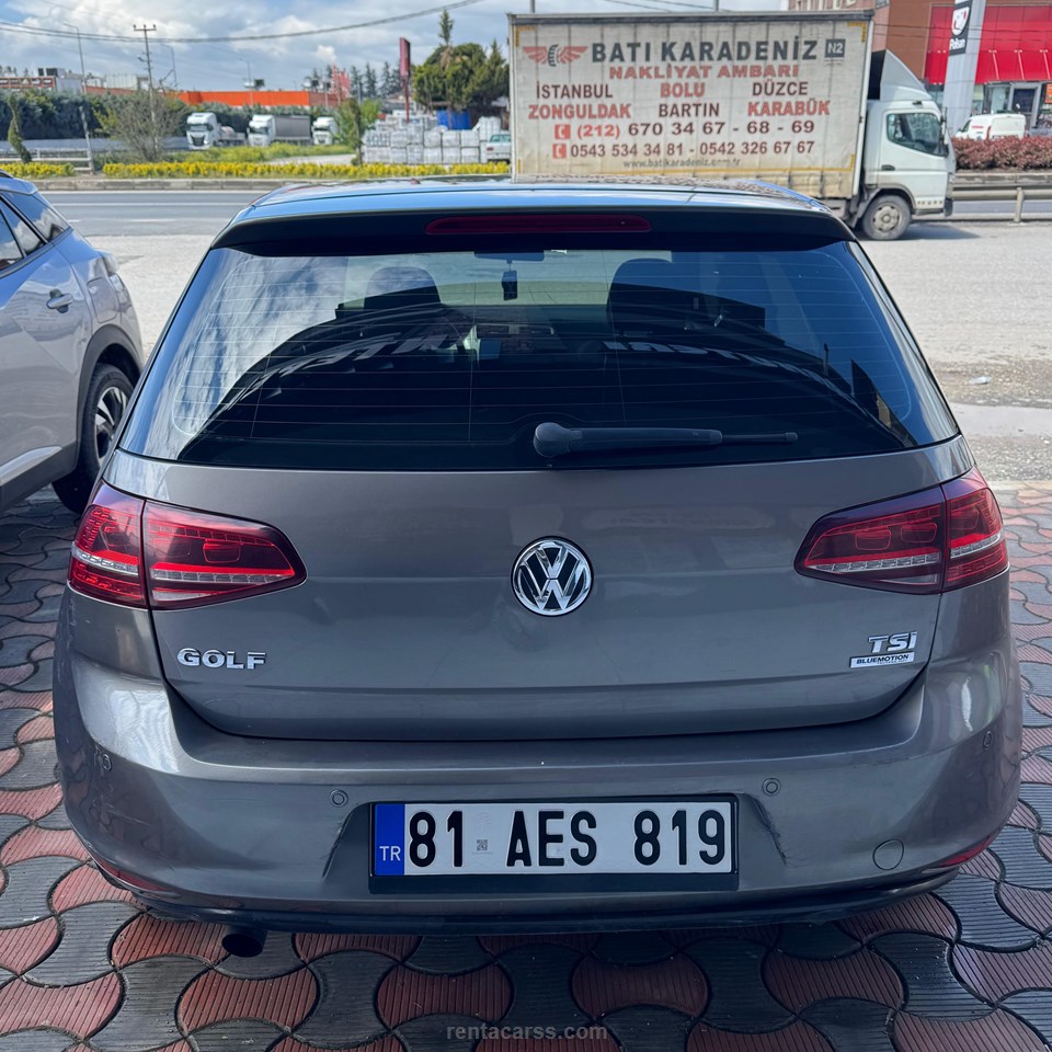 VOLKSWAGEN GOLF 7