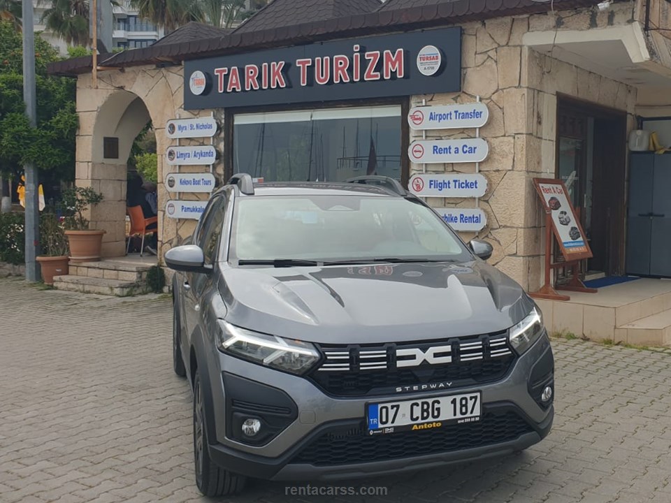 TARIK TOPRAK TUR.TİC.LTD.ŞTİ. Kiralık DACIA SANDERO STEPWAY