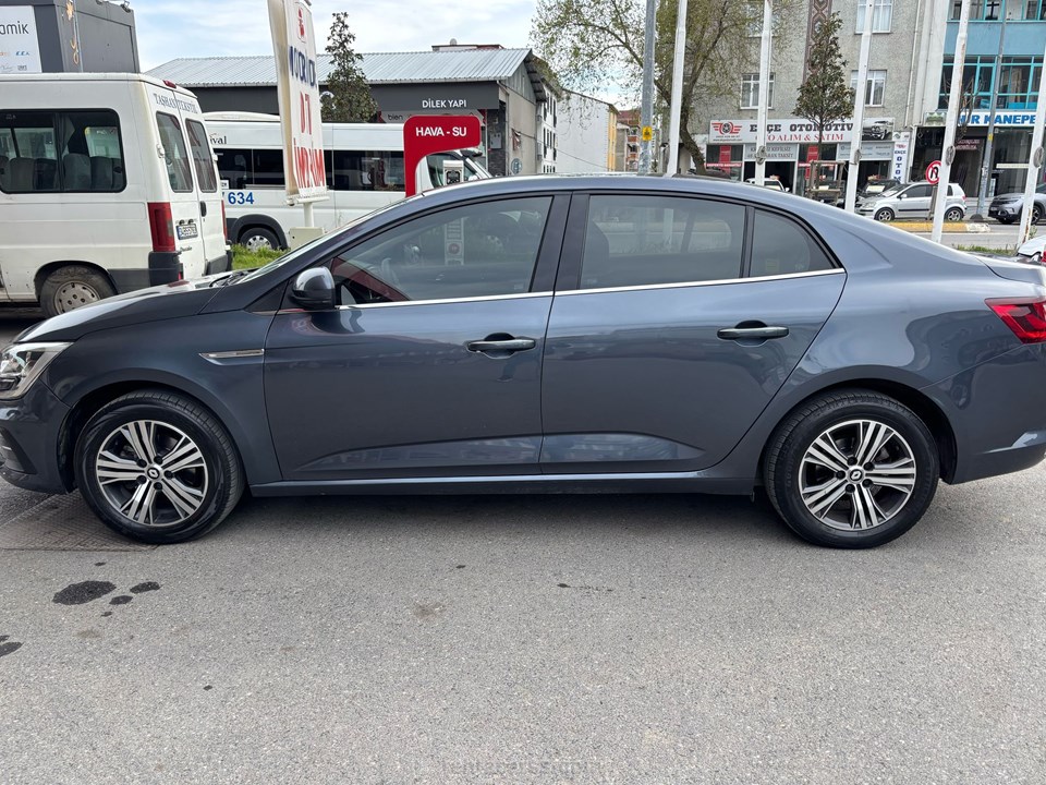 RENAULT MEGANE