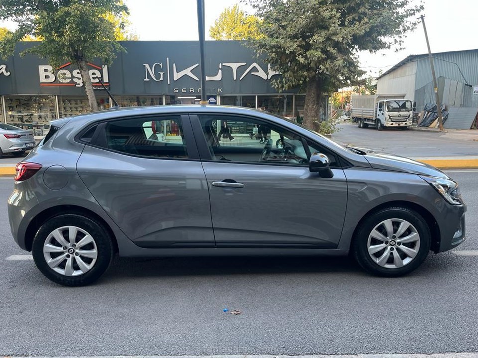 SOLMAZ GRUP ARAÇ KİRALAMA Kiralık RENAULT CLIO