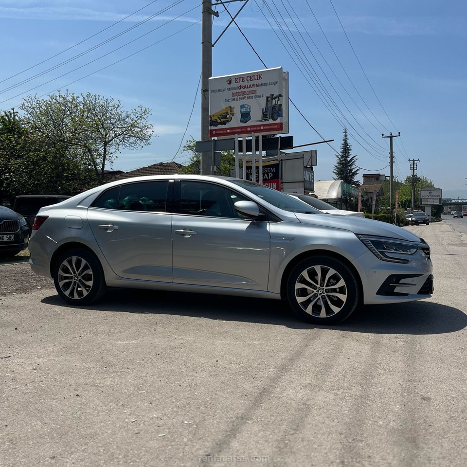 RENAULT MEGANE