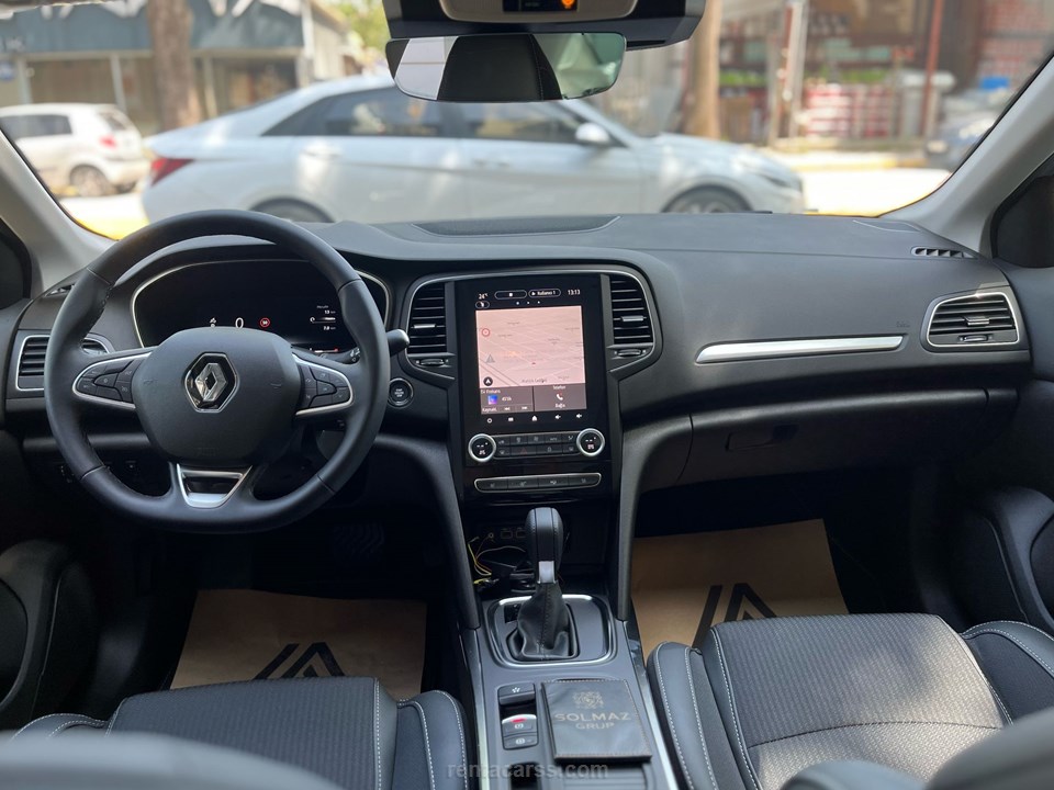 RENAULT MEGANE