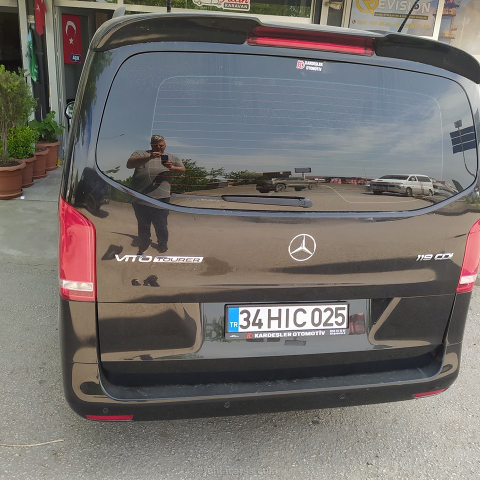 MERCEDES VITO