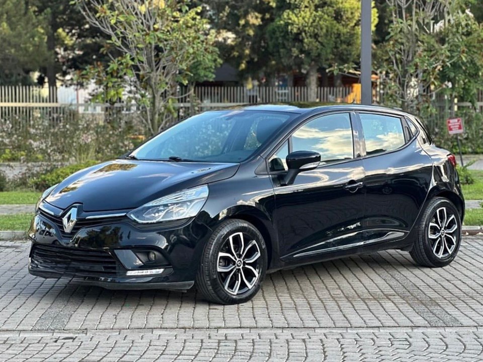ÖZKAN RENT A CAR Kiralık RENAULT Clio5