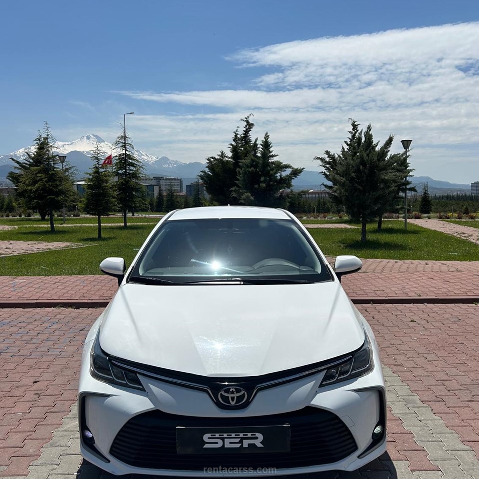 TOYOTA COROLLA