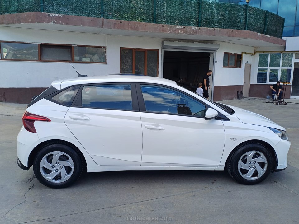 ARTVİN RENT A CAR Kiralık RENAULT CLIO