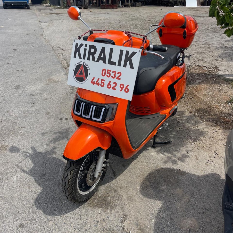 ALAÇATI BİSİKLET VE MOTOR KİRALAMA Kiralık NANOK Emira 50