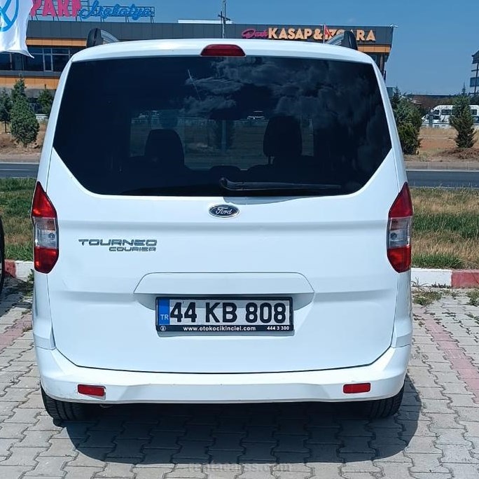 CARLIFE RENT A CAR Kiralık FORD TOURNEO COURIER