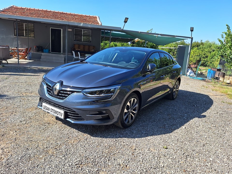 RENAULT MEGANE