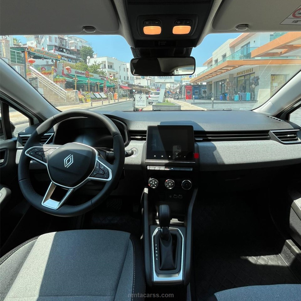 RENAULT CLIO
