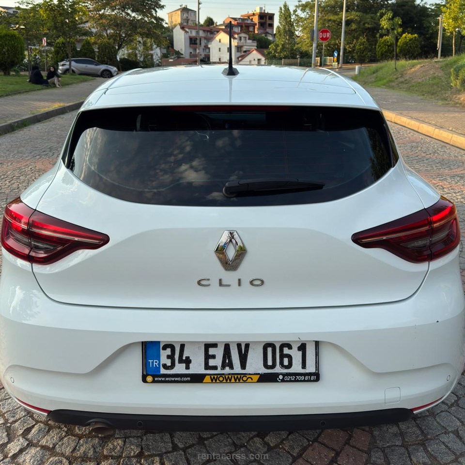 RENAULT CLIO